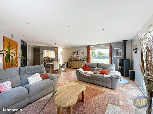 Maison 5 pièces 117 m²