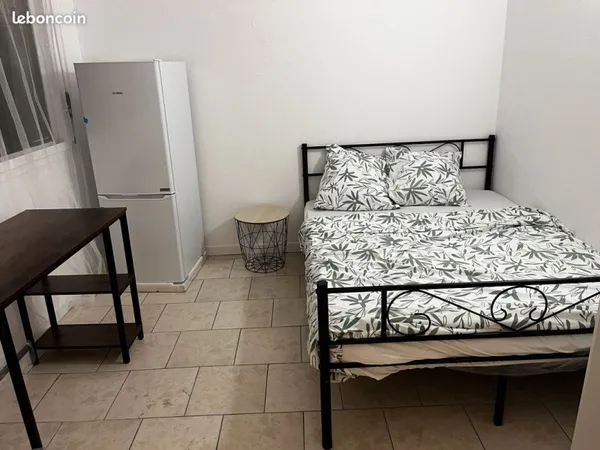 Chambre Meublée à Louer - Éligible aux APL