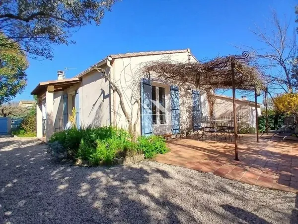 Maison 4 chambres, garage terrain 1500 m²