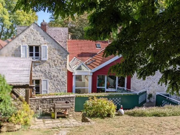 Maison 10 pièces 229 m²