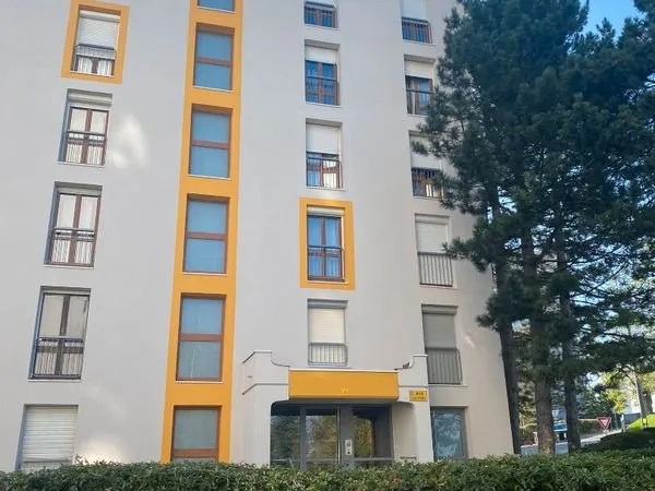 Appartement 4 pièces 77 m²