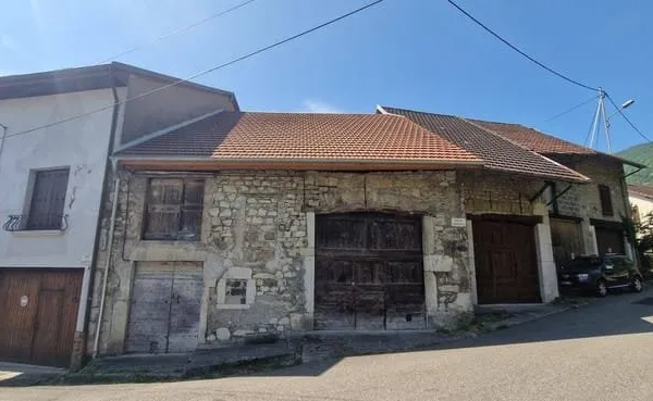 Maison 1 pièce 200 m²