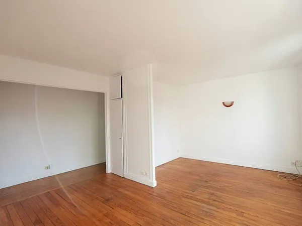 Appartement Clamart 2 pièce(s) 46.56 m2