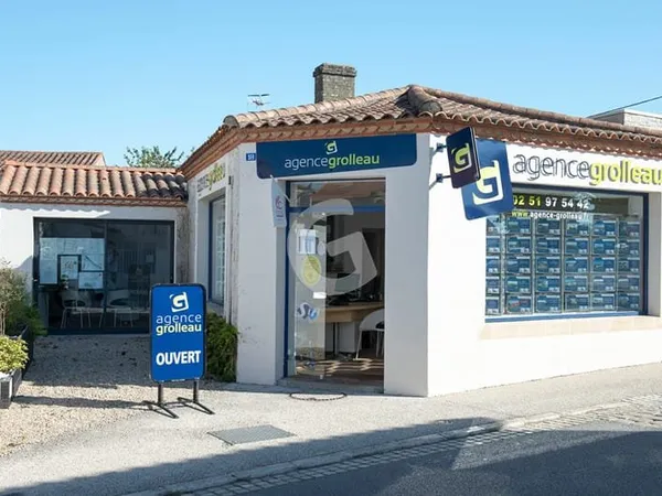 LOCAL COMMERCIAL 61M² A LOUER A ANGLES