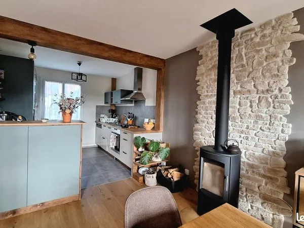 Maison Châteaugay