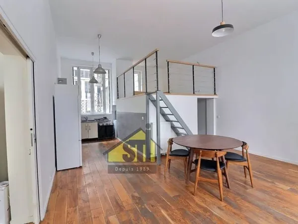 Appartement 4 pièces 77 m²