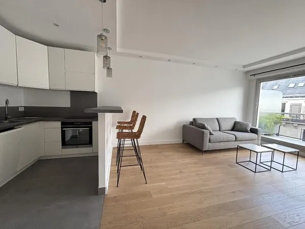 Appartement Location Paris 1p 33m² 1590€