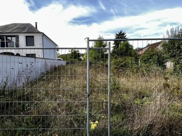 Terrain constructible 800 m²