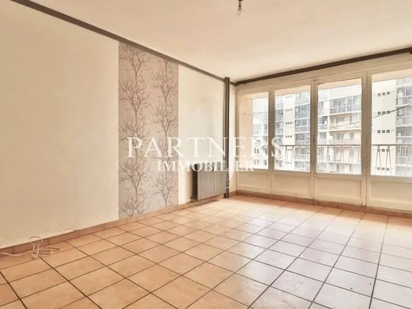 Appartement 4 pièces 84 m²