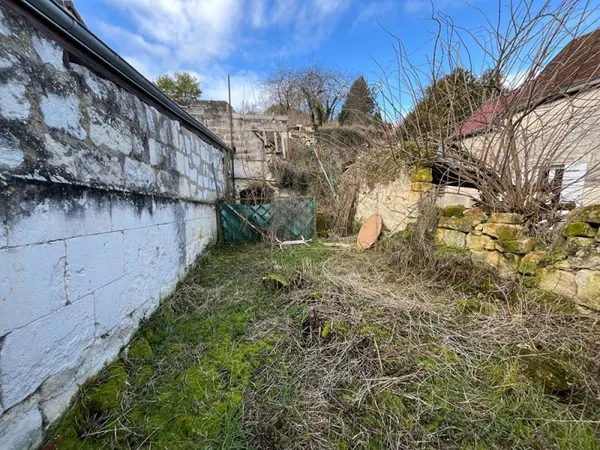Stockage Vente Loches  35m² 8500€