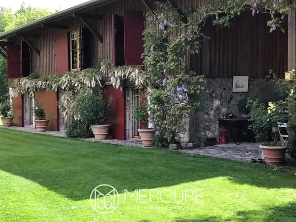 BASSIN D'ARCACHON - EXCEPTIONNELLE MAISON FORESTIERE