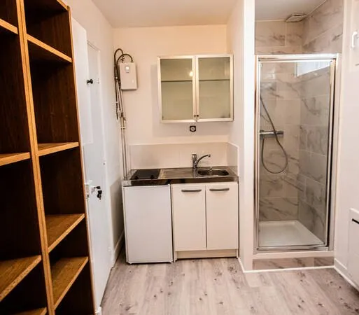 Studio 1 pièce 10 m²