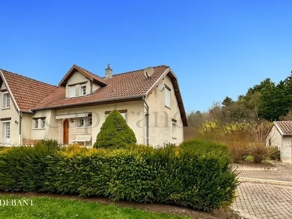 Maison à vendre 7 pièces proche de SOMMEPY TAHURE (51)