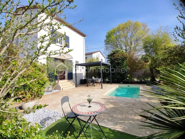 Maison 5 pièces 111 m²