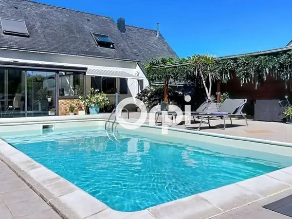 Maison 5 pièces 180 m²