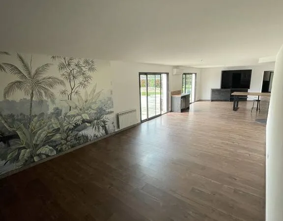 Maison 5 pièces 168 m²