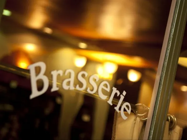 Bar 2 pièces 90 m²