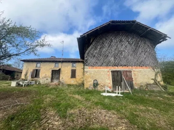 Maison de 120 m2 avec 13,5 ha Masseube