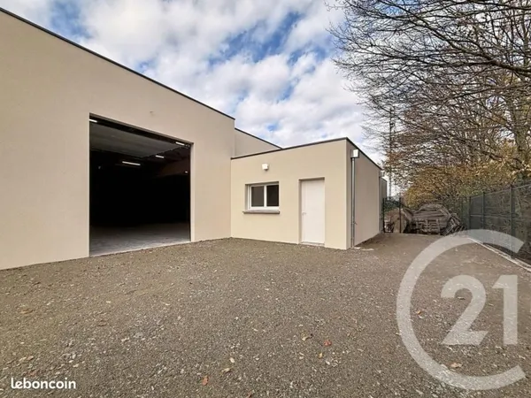 Commerce 185 m²