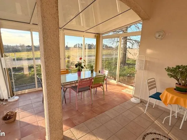 Villa 5 pièces 144 m²