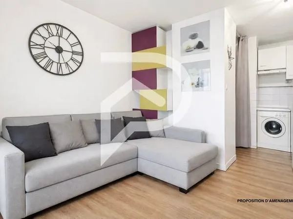 LA GRANDE MOTTE - STUDIO CABINE - PISCINE - PARKING