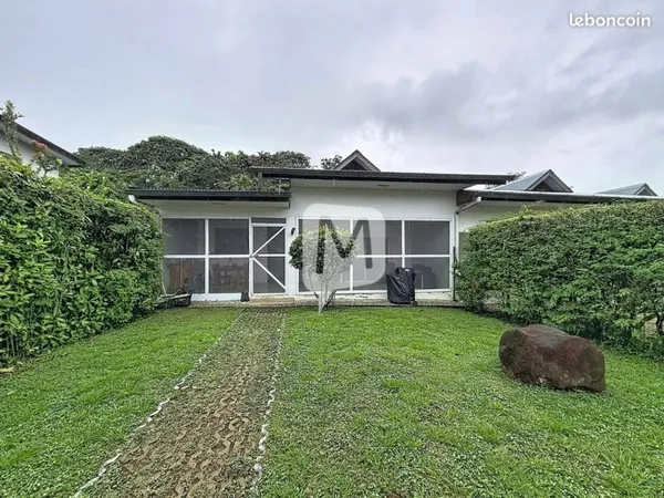 Maison 3 pièces 90 m²