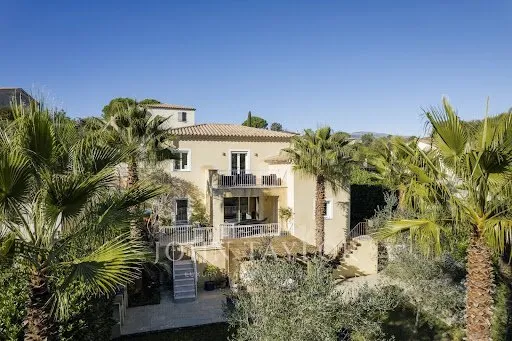 Maison 4 pièces 134 m²