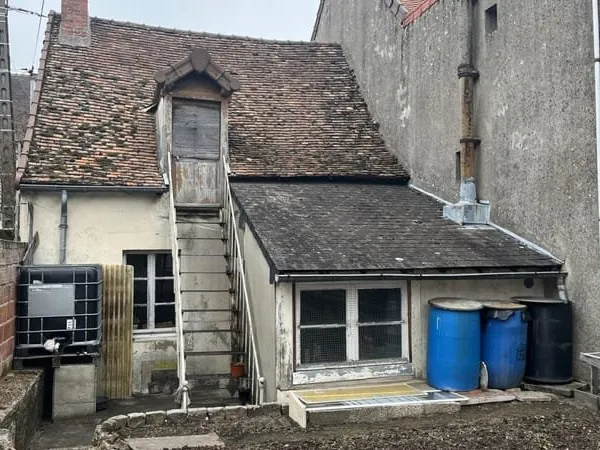 Maison à réhabiliter à proximité du centre ville
