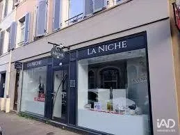 Local commercial 107 m²