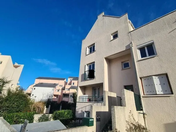 Appartement 7 pièces 110 m²