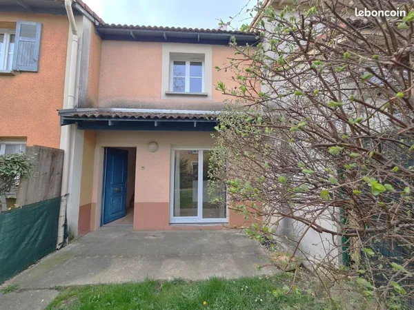 Duplex T2 meublé Terrasse Parking