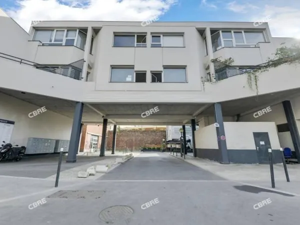 Bureau 1016 m²