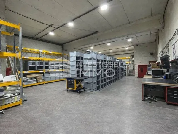 Local d'activité 530 m²