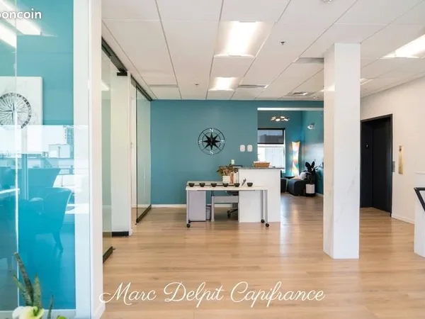 Local bureaux 180 m²