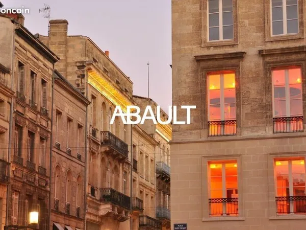 BUREAUX 55 m² BORDEAUX