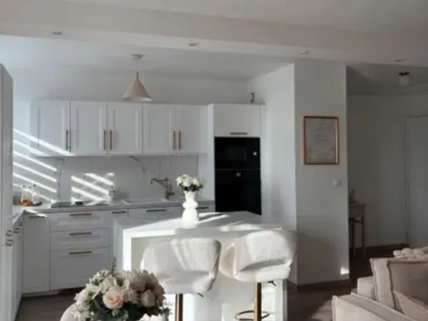 Appartement T4 disponible 3-4 mois