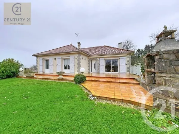 Maison 6 pièces 211 m²