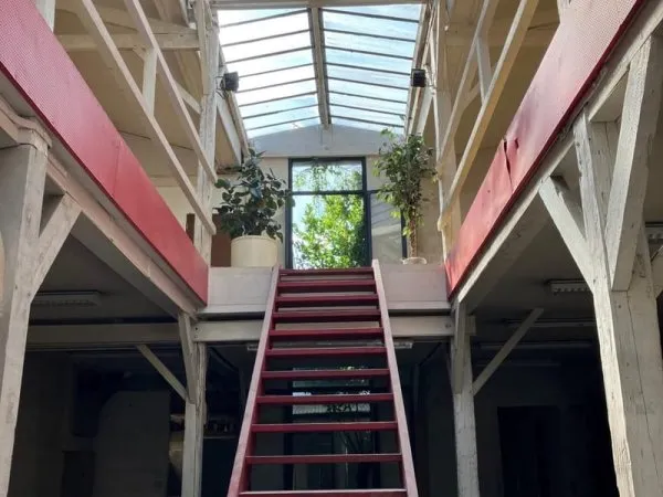 Maison 10 pièces 270 m²