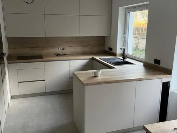 T3 rénové à neuf - 1ere location après travaux + box