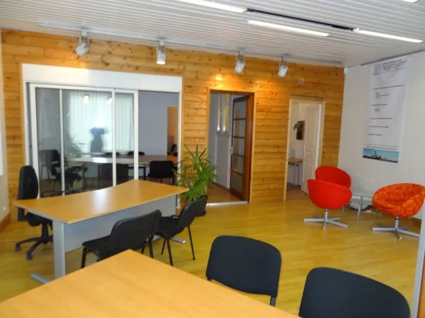 Local 80 m² + 20 m² Quartier Gare Chateaucreux Saint-Etienne