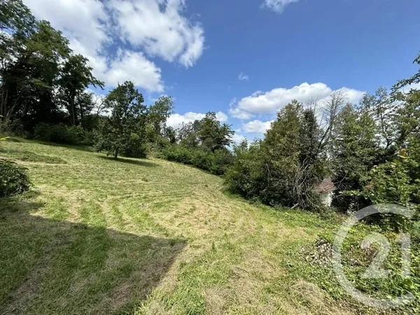 Terrain 2200 m²