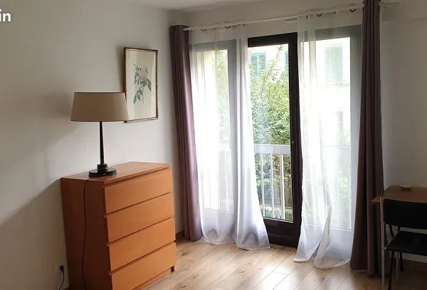 Studio meublé à louer Paris 20ième