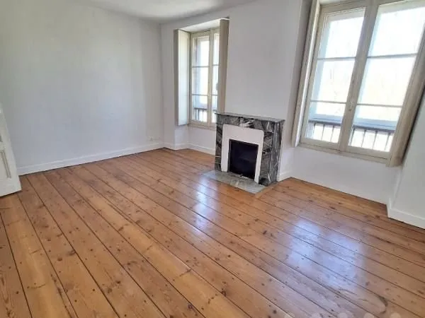 Appartement 3 pièces 103 m²
