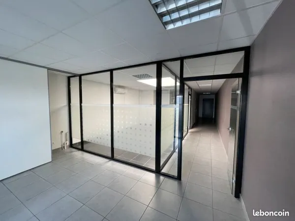 BUREAUX, CABINET, LOCAL de STANDING 122 M² - BOURGES PARC ESPRIT 1 (PORT SEC)
