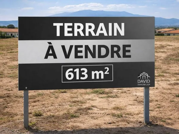 Terrain constructible 623 m²
