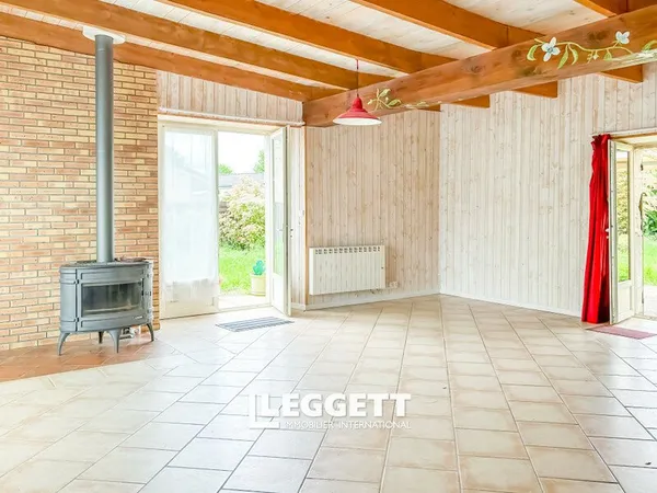 Maison 4 pièce(s), SAINT-ASTIER