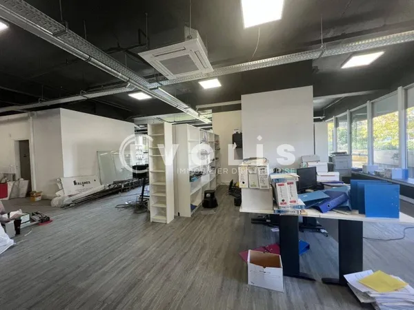 Bureaux 230 m²