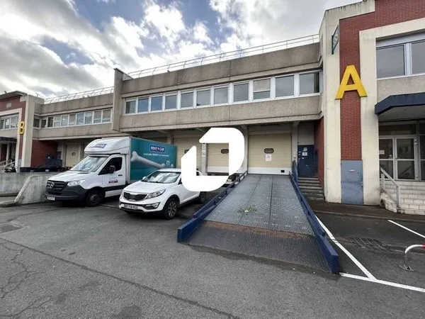 Local d'activité 2123 m²