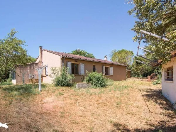 Maison de plain-pied 6 pièces 151 m²