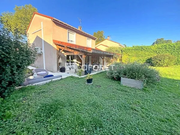 Maison 6 pièces 110 m²